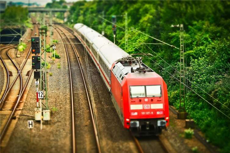 Zugverkehr auf der Pellenzstrecke wird angepasst 